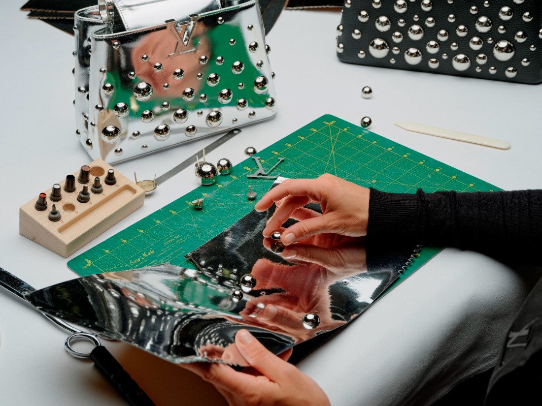 محاور المشاهير عدنان الكاتب يحاور الفنانة اليابانية العالمية "يايوي كوساما"