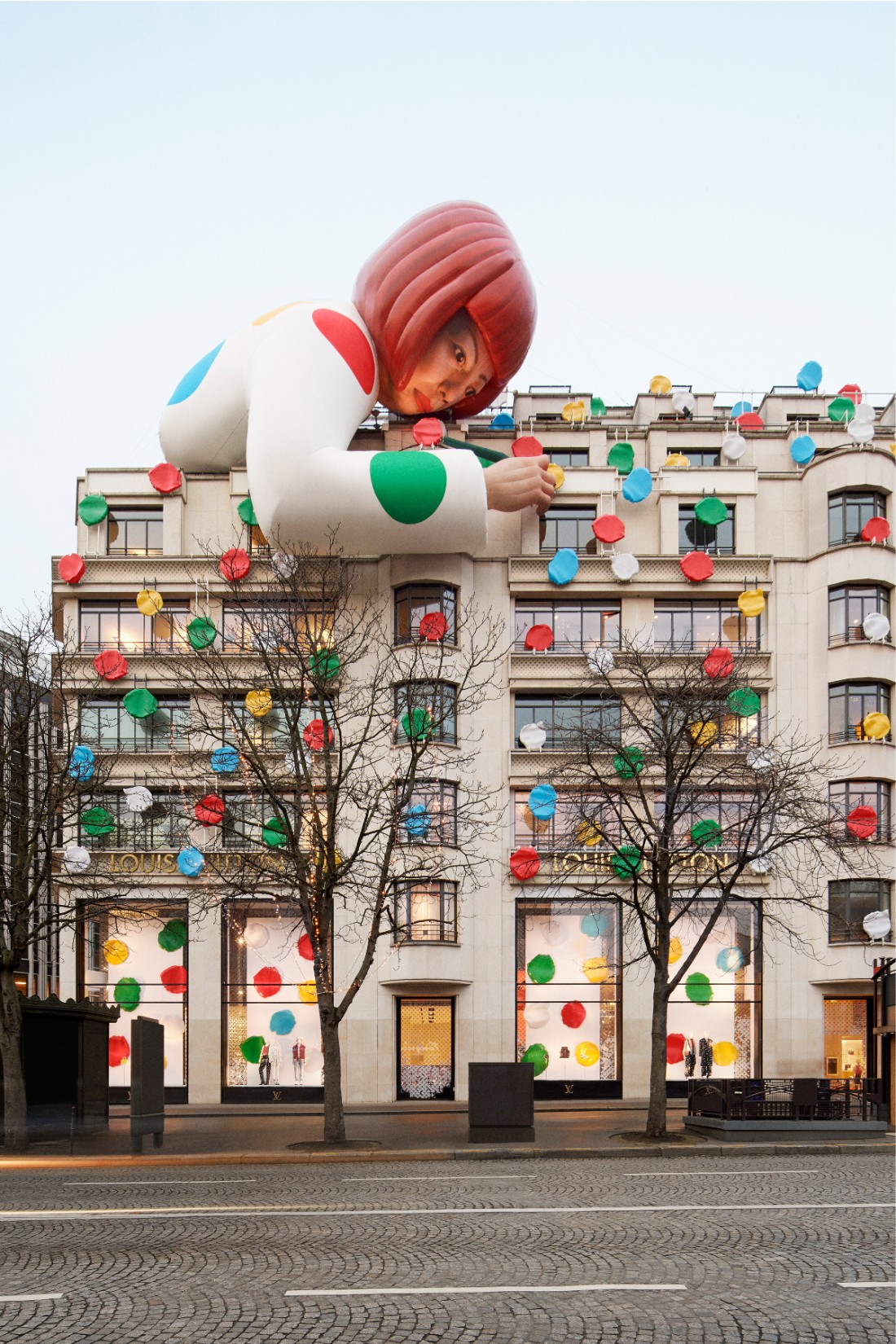 محاور المشاهير عدنان الكاتب يحاور الفنانة اليابانية العالمية "يايوي كوساما"