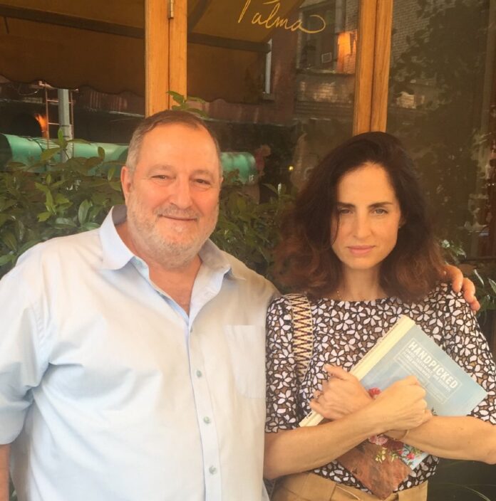 Caroina Herrera de Baez  تكشف أسرار أول مجموعة مجوهرات من تصميمها