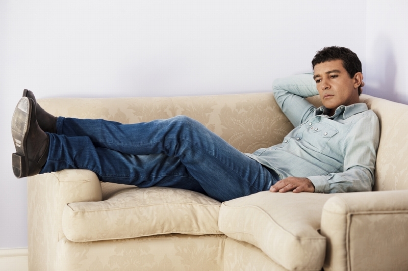  محاور المشاهير عدنان الكاتب يلتقي النجم العالمي أنطونيو بانديراس Antonio Banderas