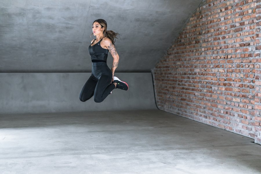 خبيرة الموضة واللياقة البدنية Yalda Golsharifi: أرغب فـي مشاركة ما أحبّه مع الآخرين