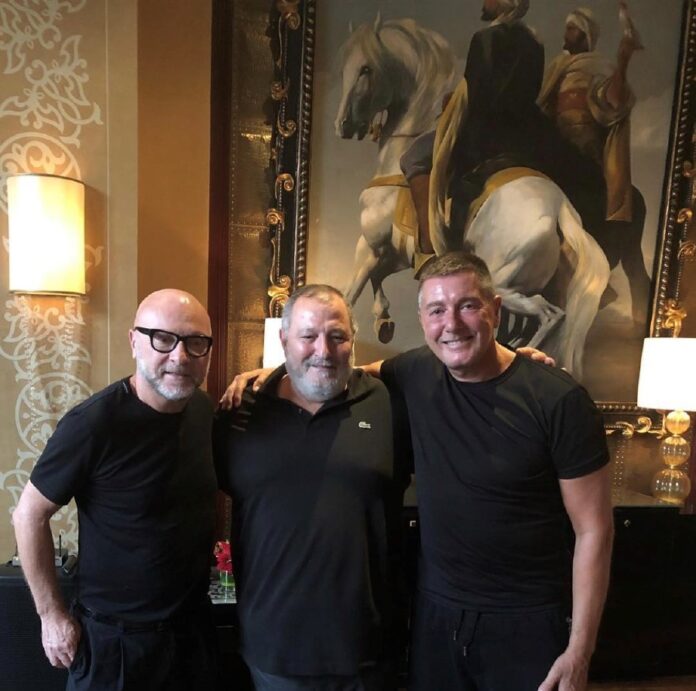  عروض Alta Moda تحملنا من راحة أرائكنا إلى داخل قصر Dolce & Gabbana في ميلانو