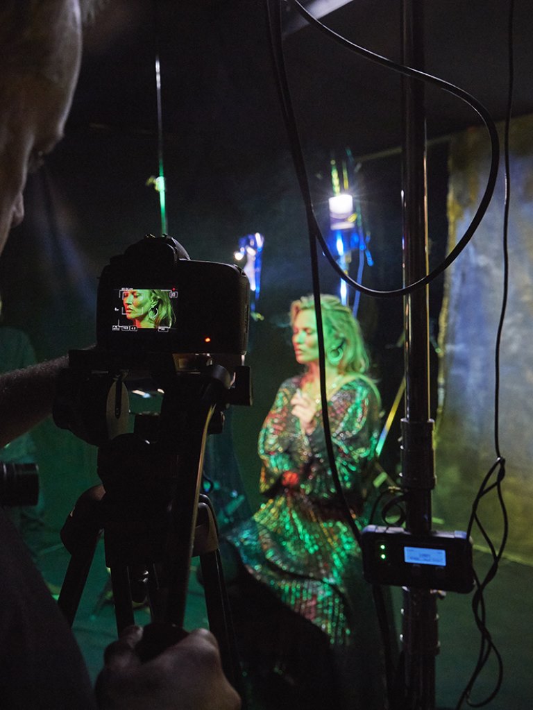 Kate Moss : فاليري نجحت في ترجمة ذوقي بلغة ميسيكا الجمالية