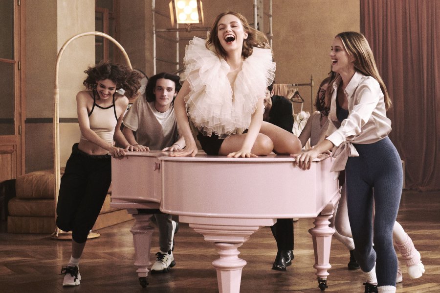 Fran Summers عانيت التنمر وقلة الثقة بالنفس