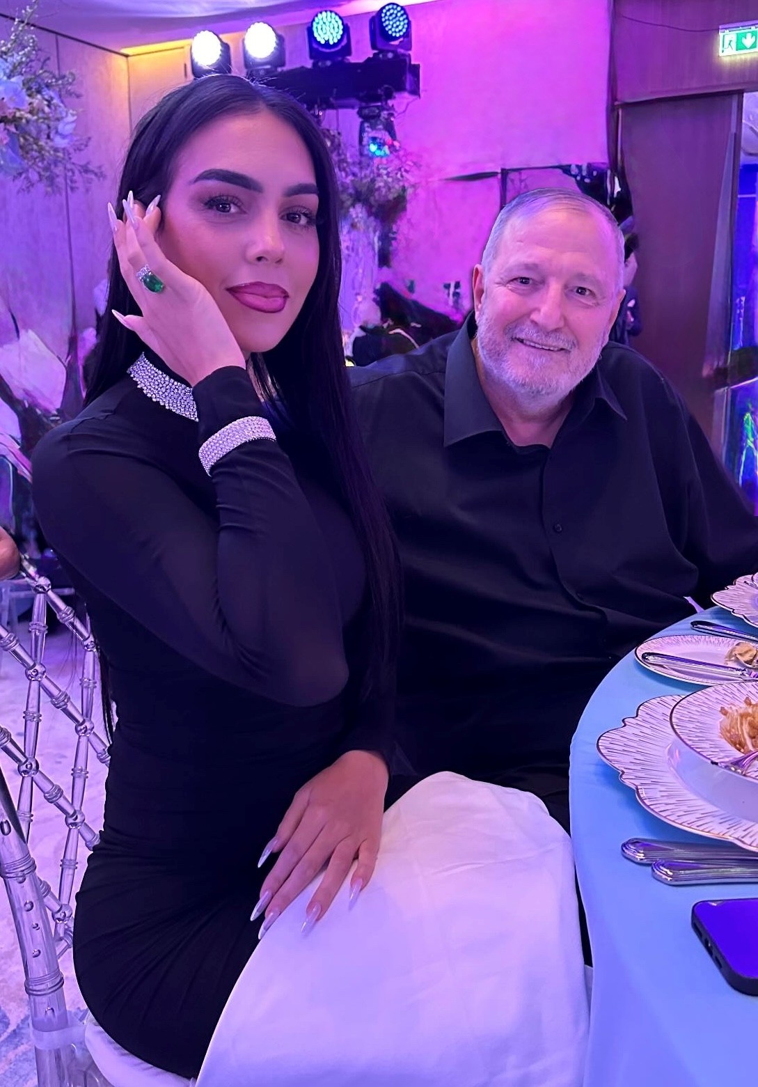 محاور المشاهير عدنان الكاتب يحاور جورجينا رودريغيز