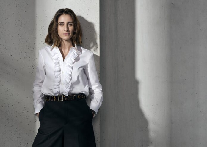 اعتدنا مع دار الساعات والمجوهرات الفاخرة 