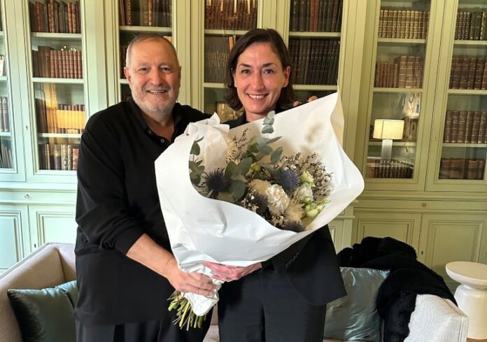 حوار عدنان الكاتب مع هيلين بولي - دوكين الرئيسة التنفيذية لـ 